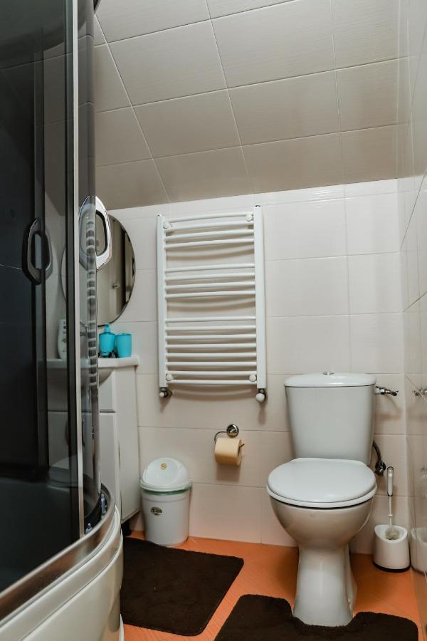 Hotel Konus Falesti Buitenkant foto