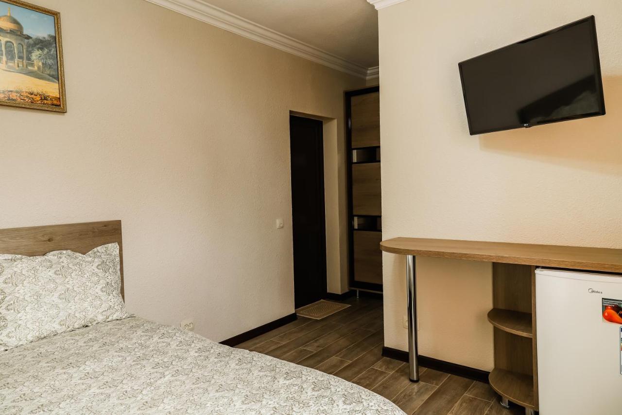 Hotel Konus Falesti Buitenkant foto