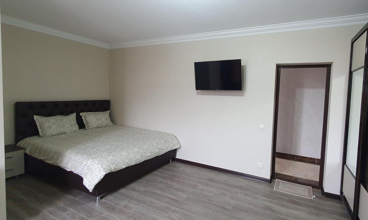 Hotel Konus Falesti Buitenkant foto