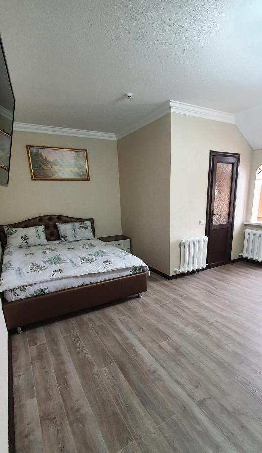 Hotel Konus Falesti Buitenkant foto